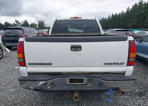 2002 Chevrolet Silverado 2500Hd Ls z USA, uszkodzony, nr VIN 1GCHK23U62F246798